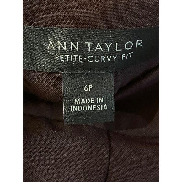 Ann Taylor Curvy Fit High Rise Ankle Pants Slim Leg Polyester/Spandex Plum 6P - Picture 2 of 16